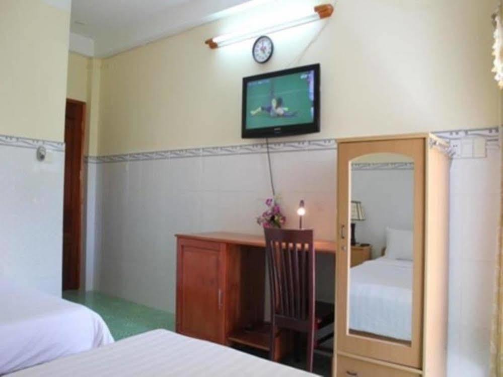 Koniko Hotel Хошимин Экстерьер фото