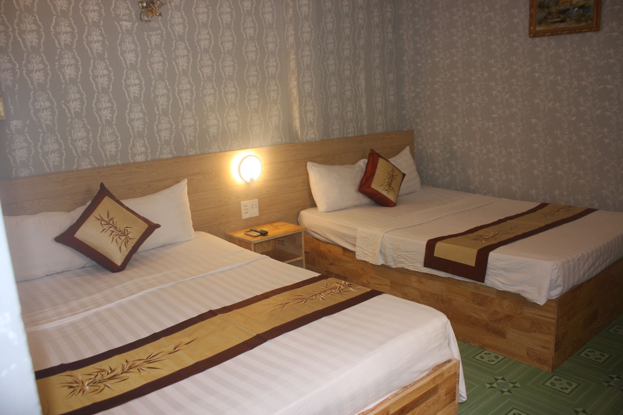 Koniko Hotel Хошимин Экстерьер фото